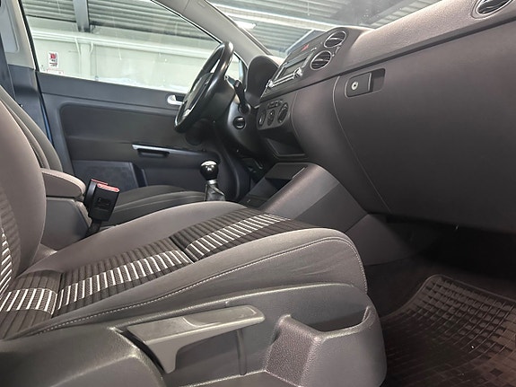 Volkswagen Golf Plus 8 of 9