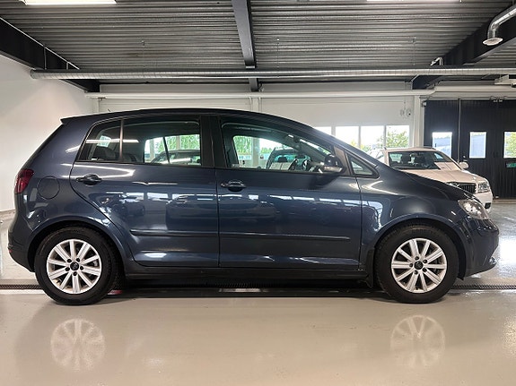 Volkswagen Golf Plus 4 of 9