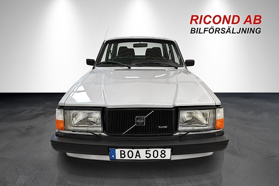 Volvo 244 8 of 26