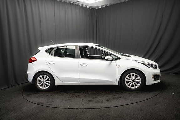 Kia Ceed 5 of 21