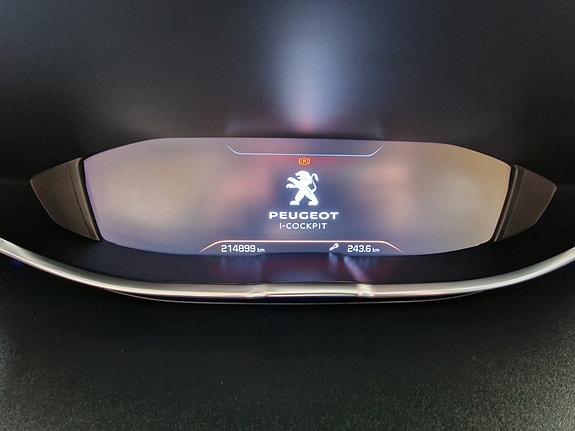 Peugeot 3008 5 of 8