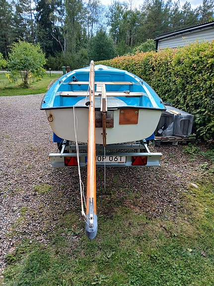 Trissjolle 2 of 8