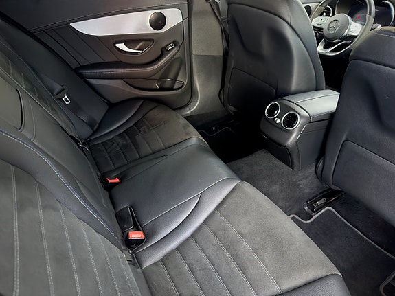 Mercedes-Benz C200 d 15 of 17