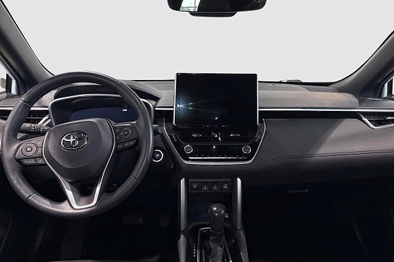 Toyota Corolla Cross 10 of 12
