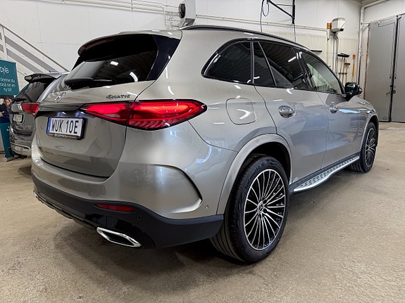 Mercedes-Benz GLC400 e 11 of 15