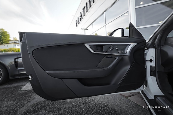 Jaguar F-TYPE 14 of 20