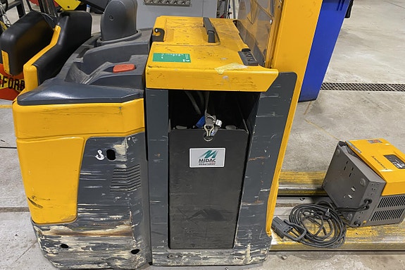 Jungheinrich ERD 220 Ledstaplare 10 of 13