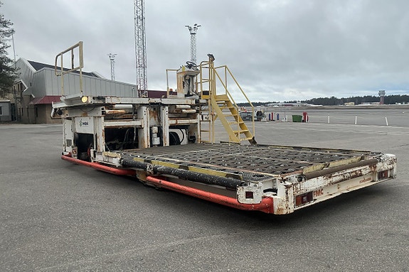 FMC High-Loader Commander 3 of 25