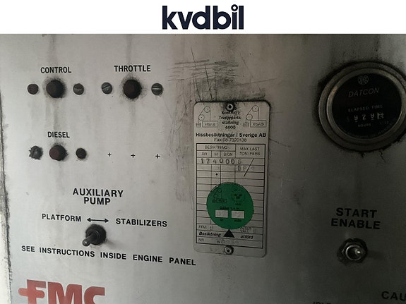 FMC MDL-40 Main deck loader (-79) 14 of 27