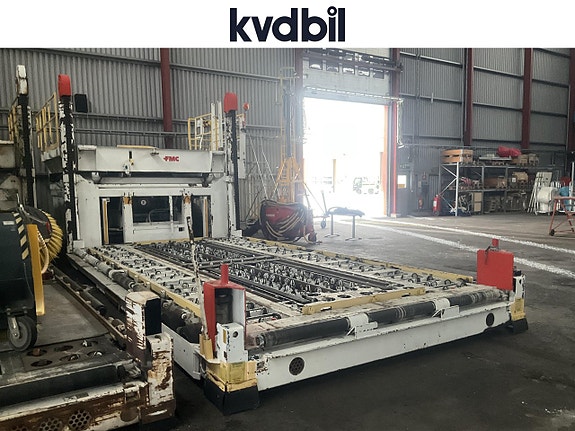 FMC MDL-40 Main deck loader (-79) 3 of 27