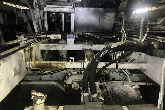 FMC MDL-40 Main-Deck-Loader 23 of 27