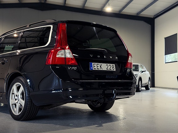 Volvo V70 7 of 21