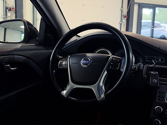 Volvo V70 9 of 21