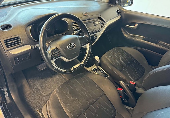 Kia Picanto 11 of 20