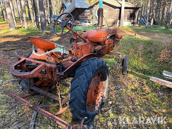Veterantraktor Allis-Chalmers 5 of 6