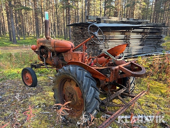 Veterantraktor Allis-Chalmers 3 of 6