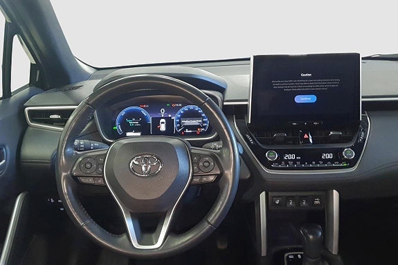 Toyota Corolla Cross 9 of 11