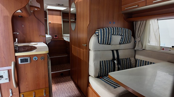 Laika X660R Campervan 7 of 15