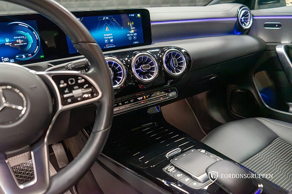 Mercedes-Benz CLA220 d 21 of 24