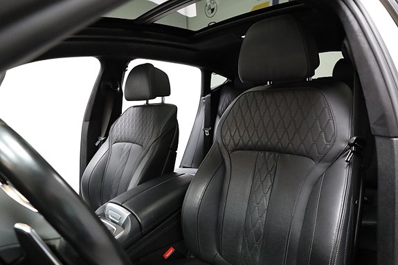 BMW X6 12 of 30