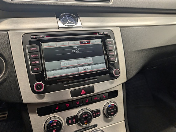 Volkswagen Passat Alltrack 21 of 29