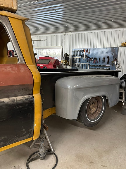 Chevrolet Apache 2 of 3