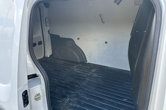 Renault Kangoo Express 10 of 28