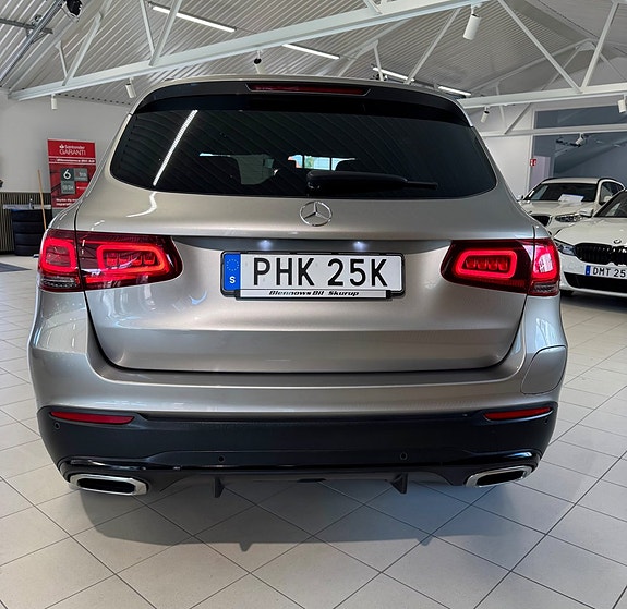 Mercedes-Benz GLC300 de 20 of 29