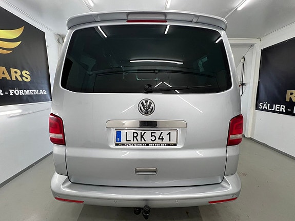 Volkswagen Multivan 5 of 25