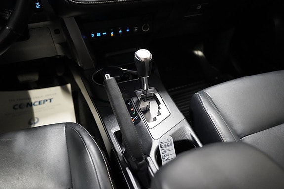 Toyota RAV4 13 of 21