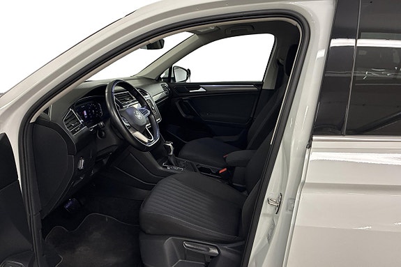 Volkswagen Tiguan Allspace 17 of 29
