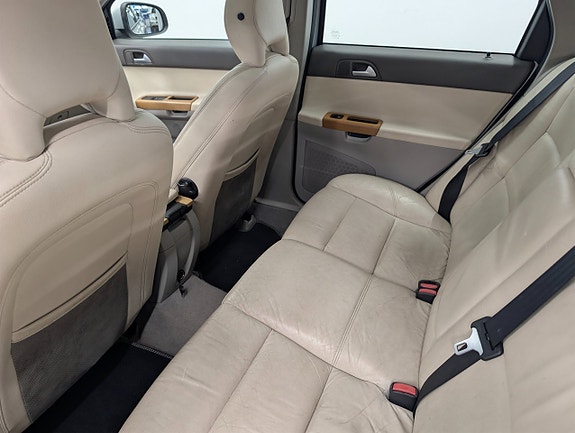 Volvo V50 5 of 20