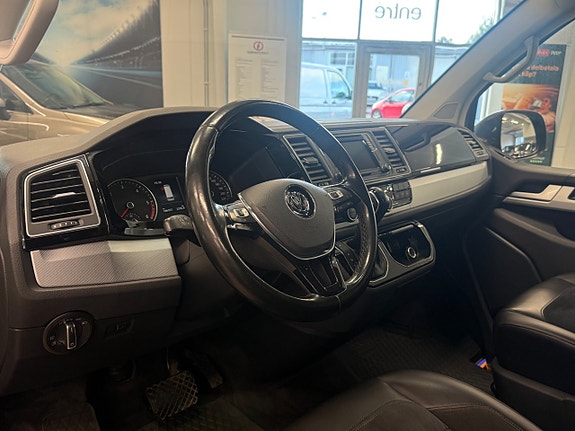 Volkswagen Multivan 11 of 19