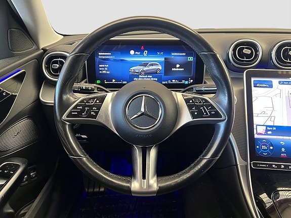 Mercedes-Benz C300 e 12 of 23