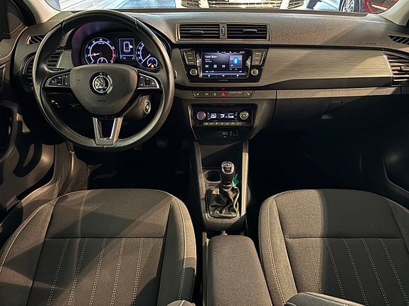 Skoda Fabia 6 of 12