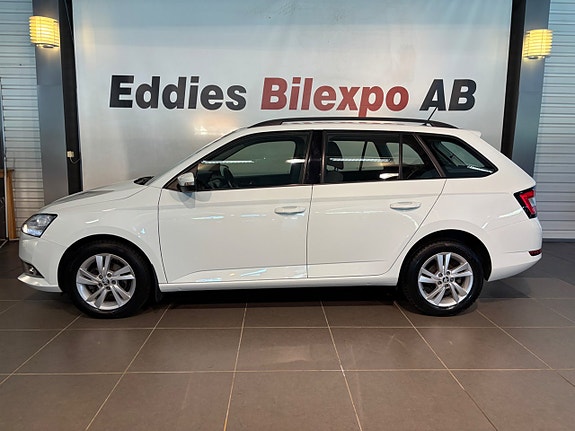 Skoda Fabia 2 of 12