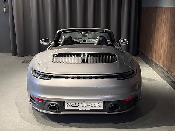 Porsche 911 Carrera 4S 7 of 30