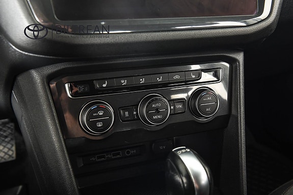 Volkswagen Tiguan Allspace 16 of 19