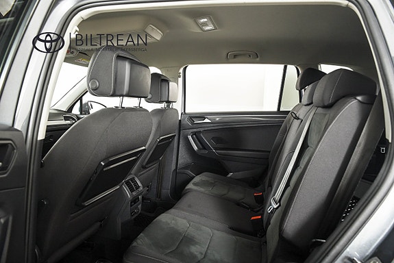 Volkswagen Tiguan Allspace 8 of 19