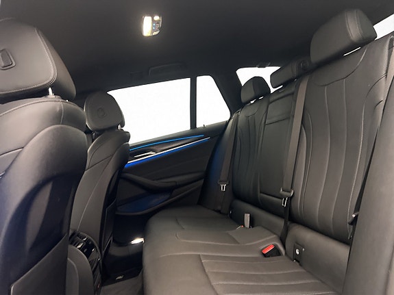 BMW 530e 29 of 30