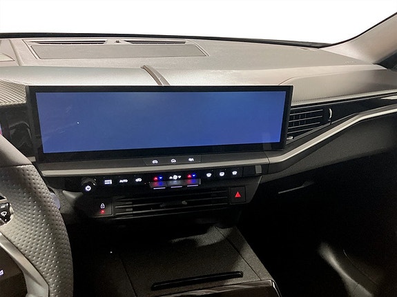 Opel Grandland 12 of 14