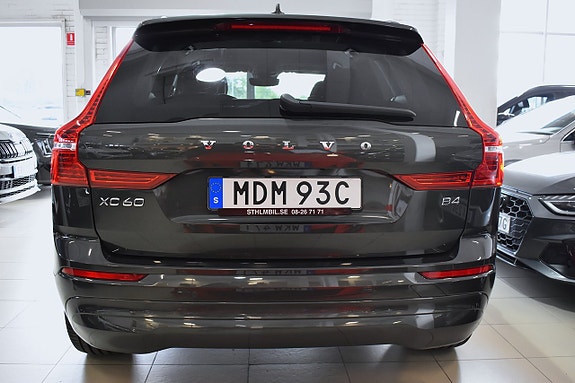 Volvo XC60 4 of 24