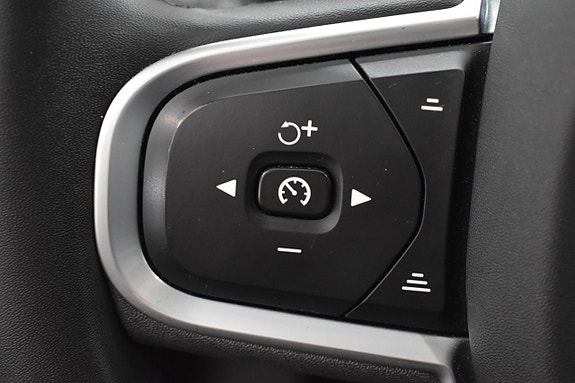 Volvo XC60 18 of 24