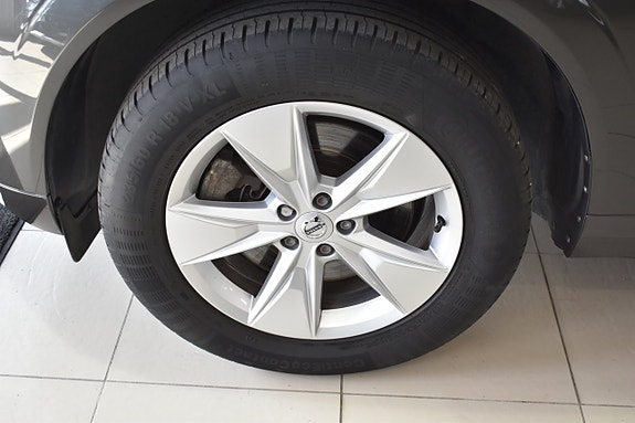 Volvo XC60 24 of 24