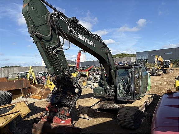 CAT 324E 2 of 12