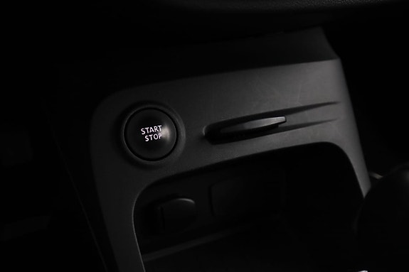 Renault Captur 26 of 30