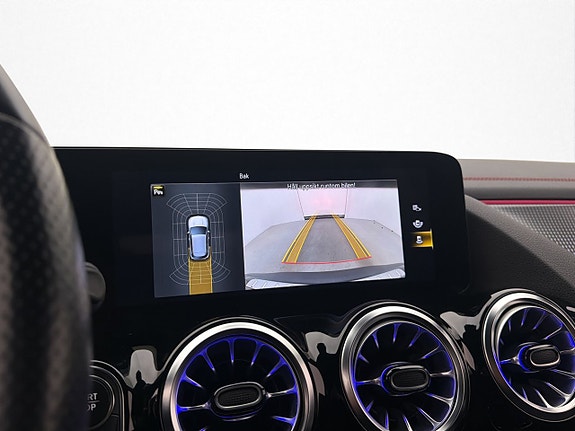 Mercedes-Benz EQA300 17 of 30