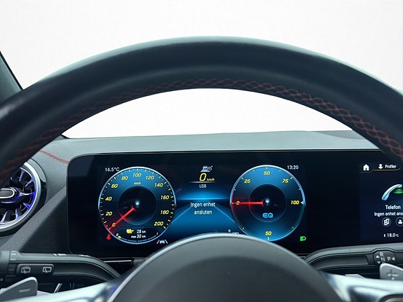 Mercedes-Benz EQA300 15 of 30