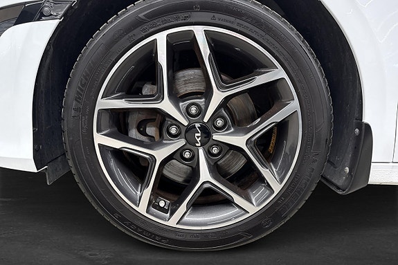 Kia Ceed 5 of 11