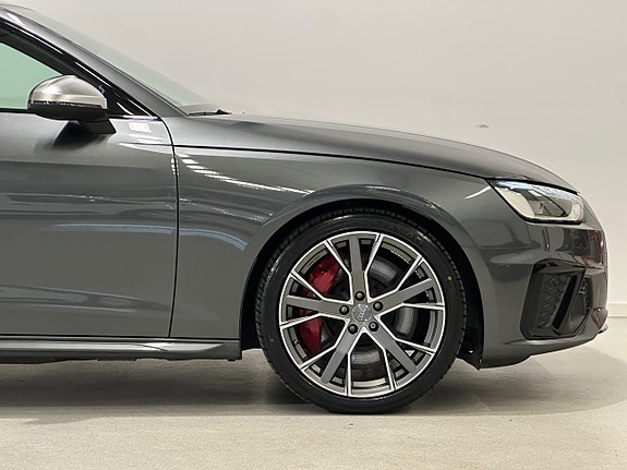 Audi S4 5 of 30